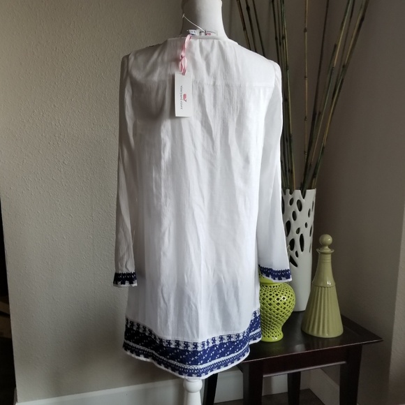 Vineyard Vines swim coverup - Picture 3 of 7